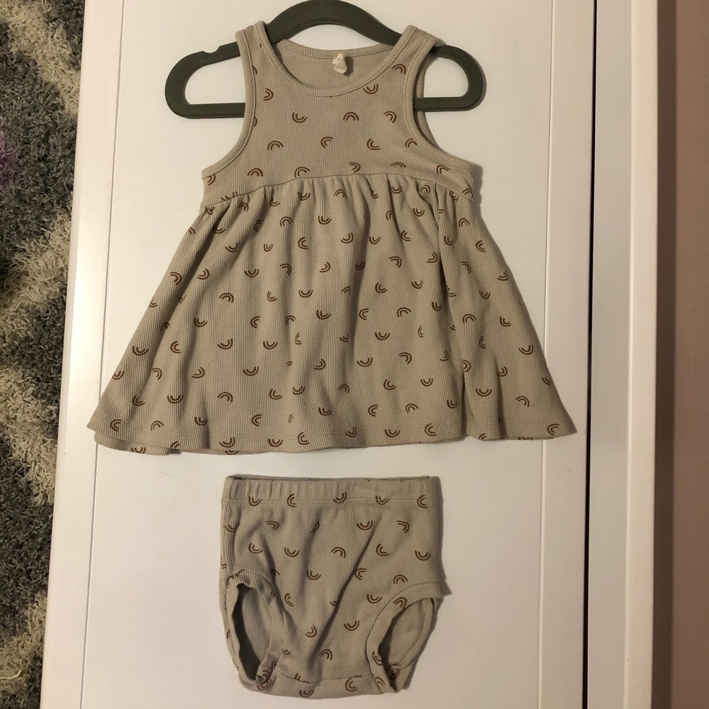 Quincy Mae retro rainbows peplum & bummies